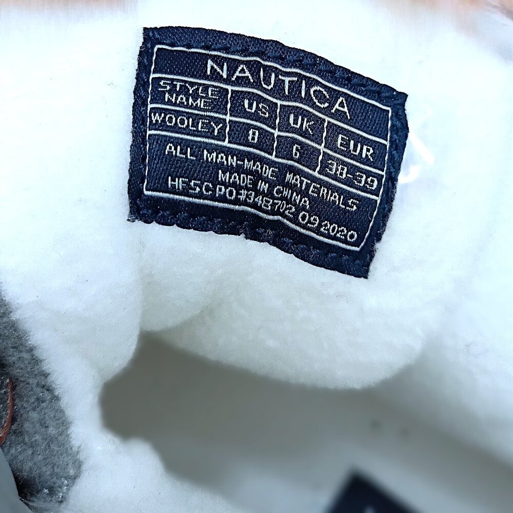 NAUTICA Wooley Duck Boots. Size 8 - Picture 6 of 7